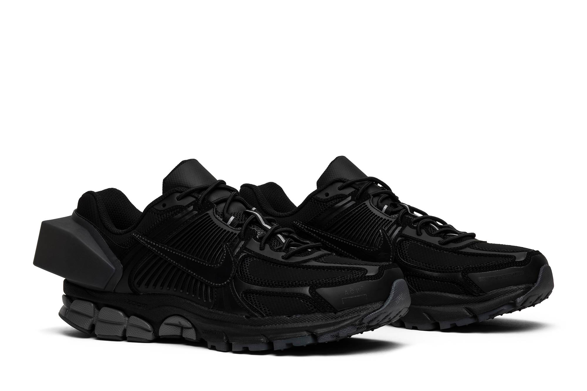 A-Cold-Wall* x Nike Air Zoom Vomero 5 'Black' AT3152-001
