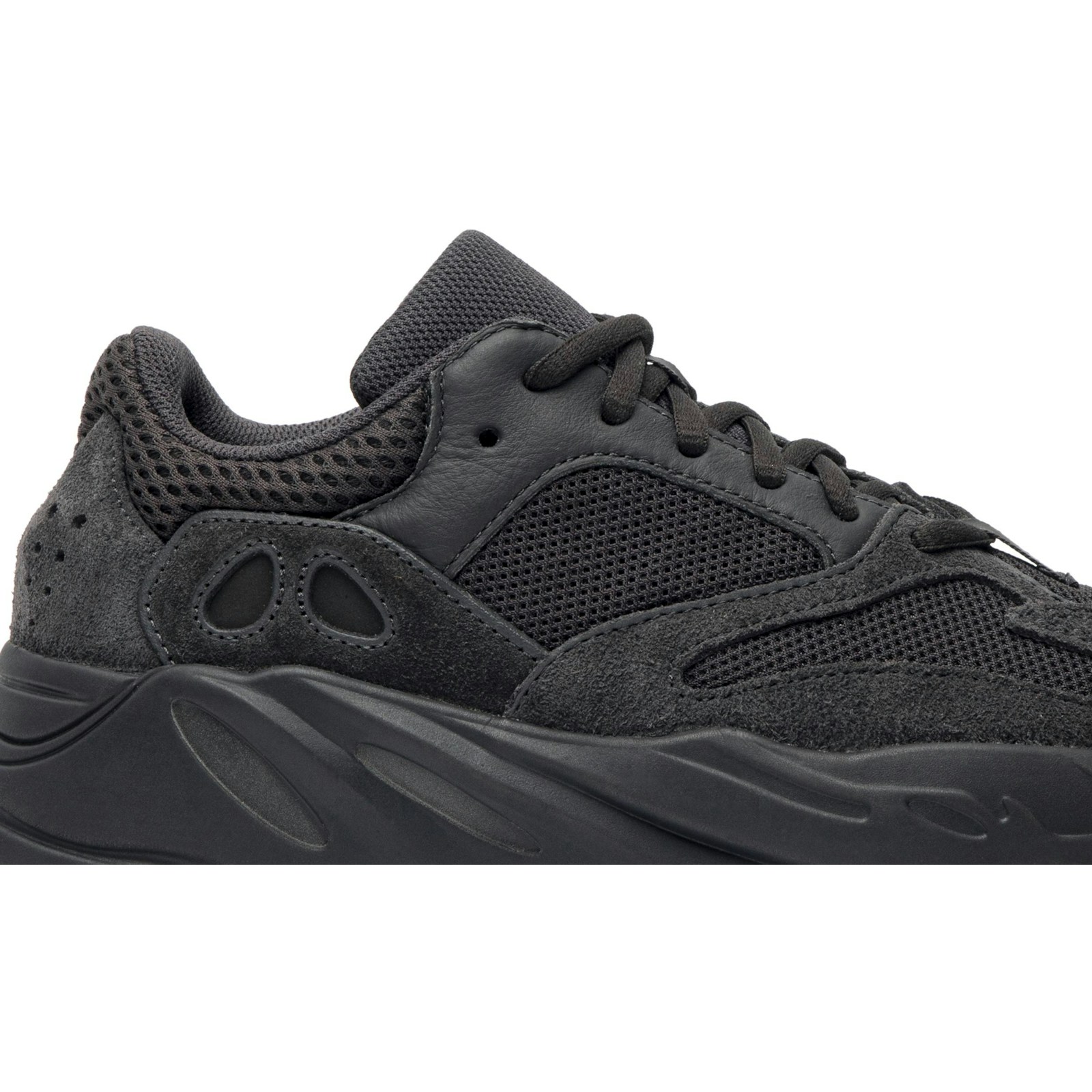 adidas Yeezy Boost 700 'Utility Black' FV5304