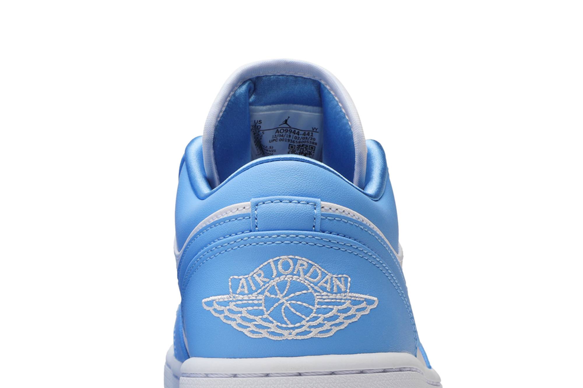 Air Jordan 1 Low 'UNC' AO9944-441