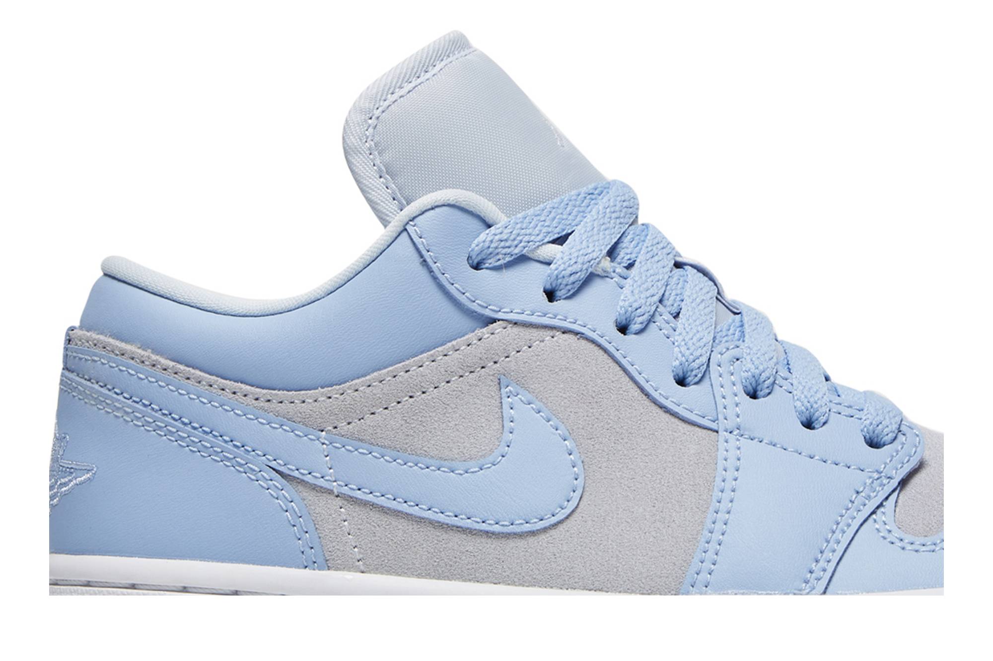 Air Jordan 1 Low ‘University Blue’ DC0774-050