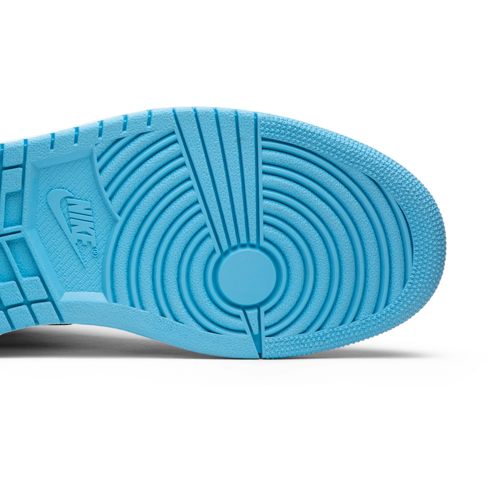 Air Jordan 1 Retro High OG 'Blue Chill' CD0461-401
