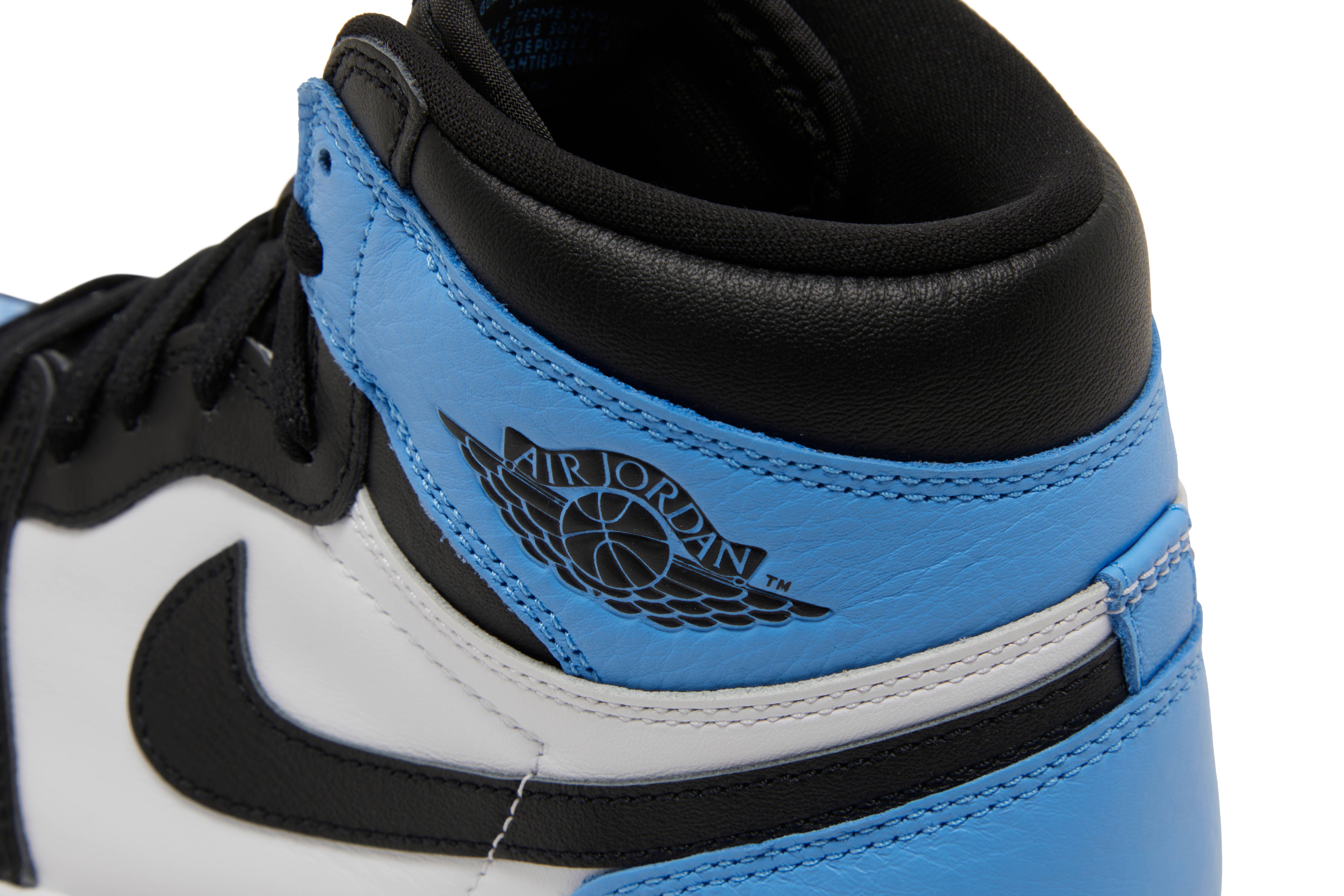 Air Jordan 1 Retro High OG 'UNC Toe' DZ5485-400
