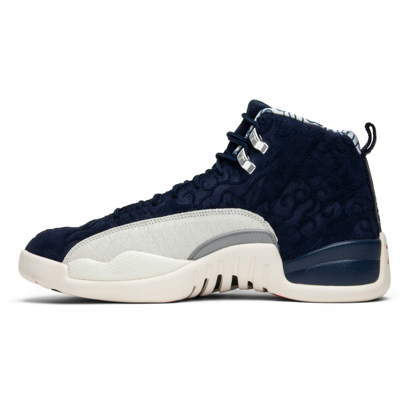 Air Jordan 12 Retro 'International Flight' BV8016-445