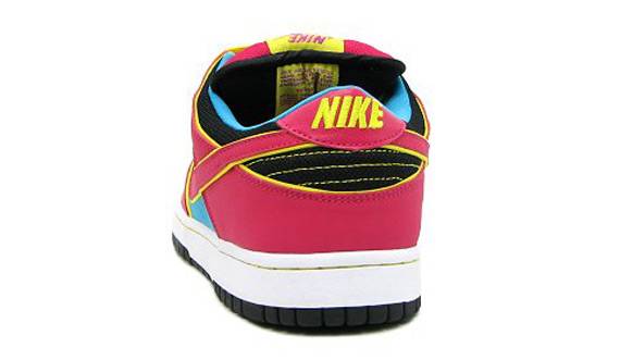 Nike SB Dunk Low Premium 'Ms. Pacman' 313170-461
