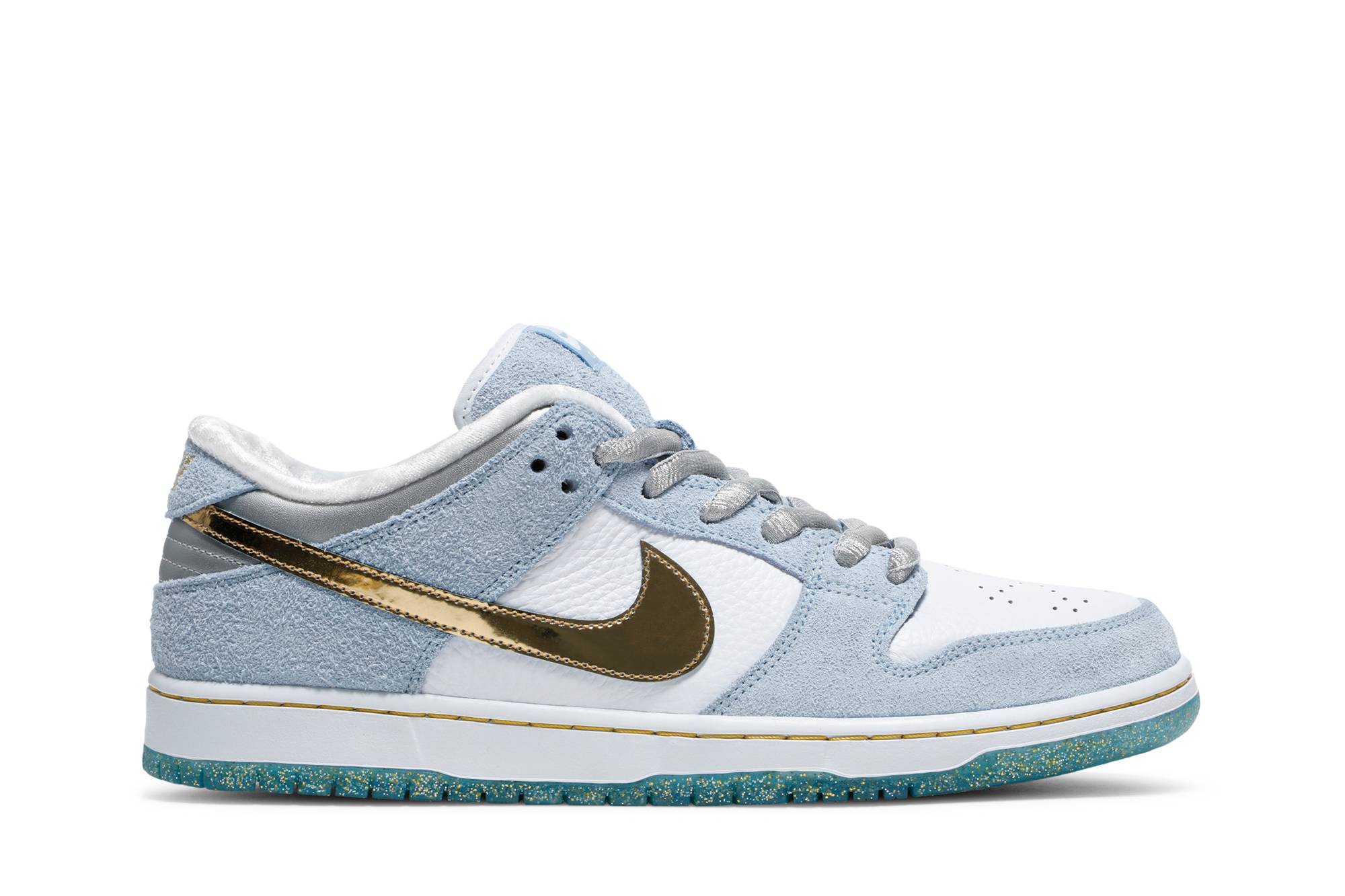 Nike SB Dunk Low x Sean Cliver 'Holiday Special' DC9936-100