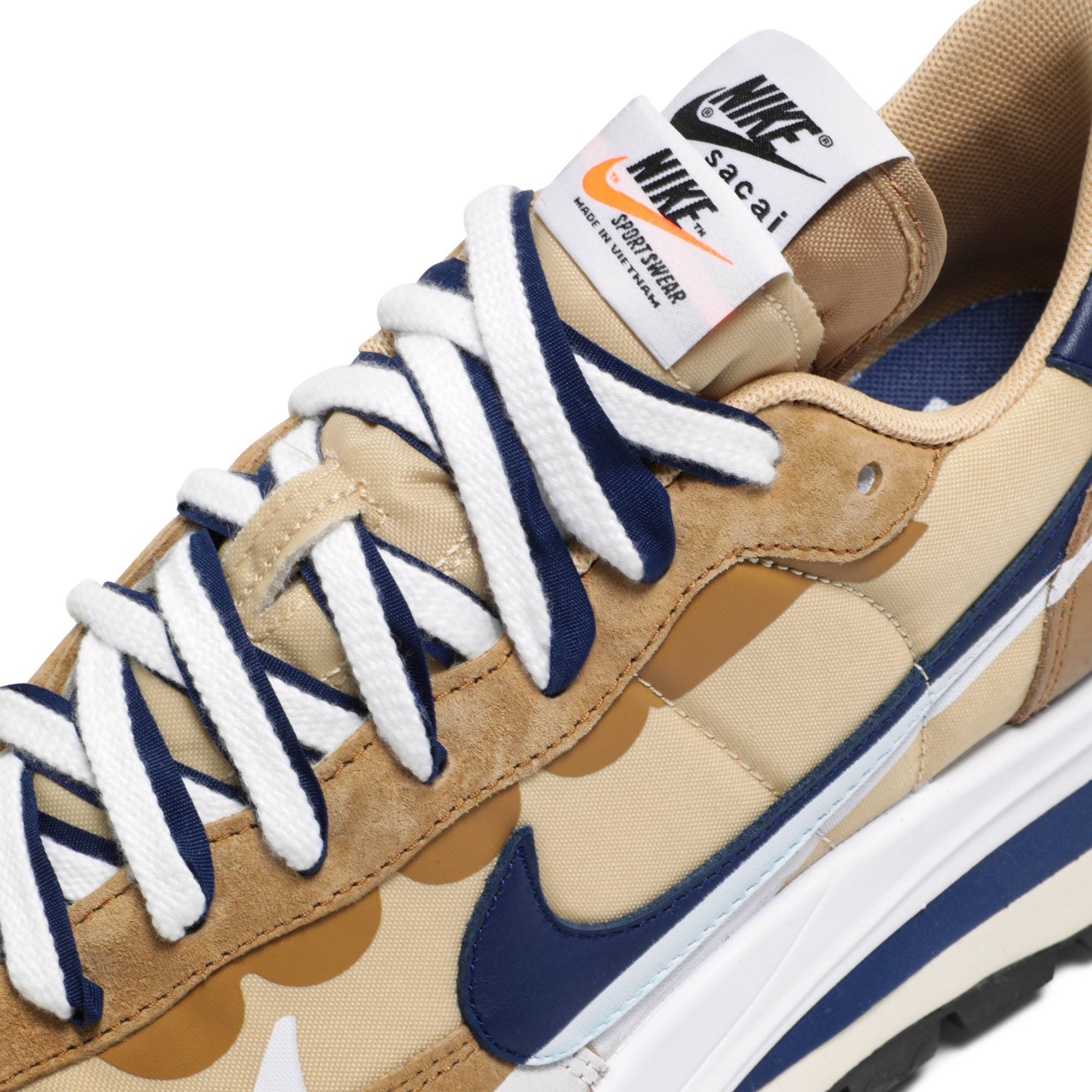 sacai x Nike VaporWaffle 'Sesame Blue Void' DD1875-200