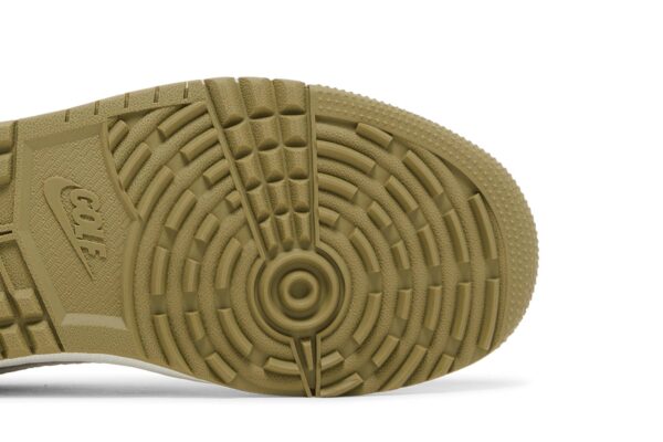 Travis Scott x Air Jordan 1 Low Golf 'Neutral Olive' FZ3124-200