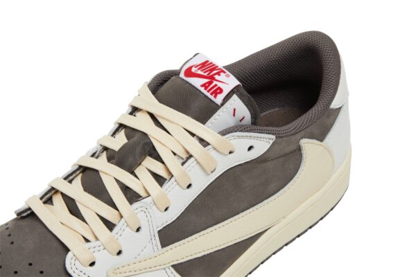 Travis Scott x Air Jordan 1 Retro Low OG 'Reverse Mocha' DM7866-162