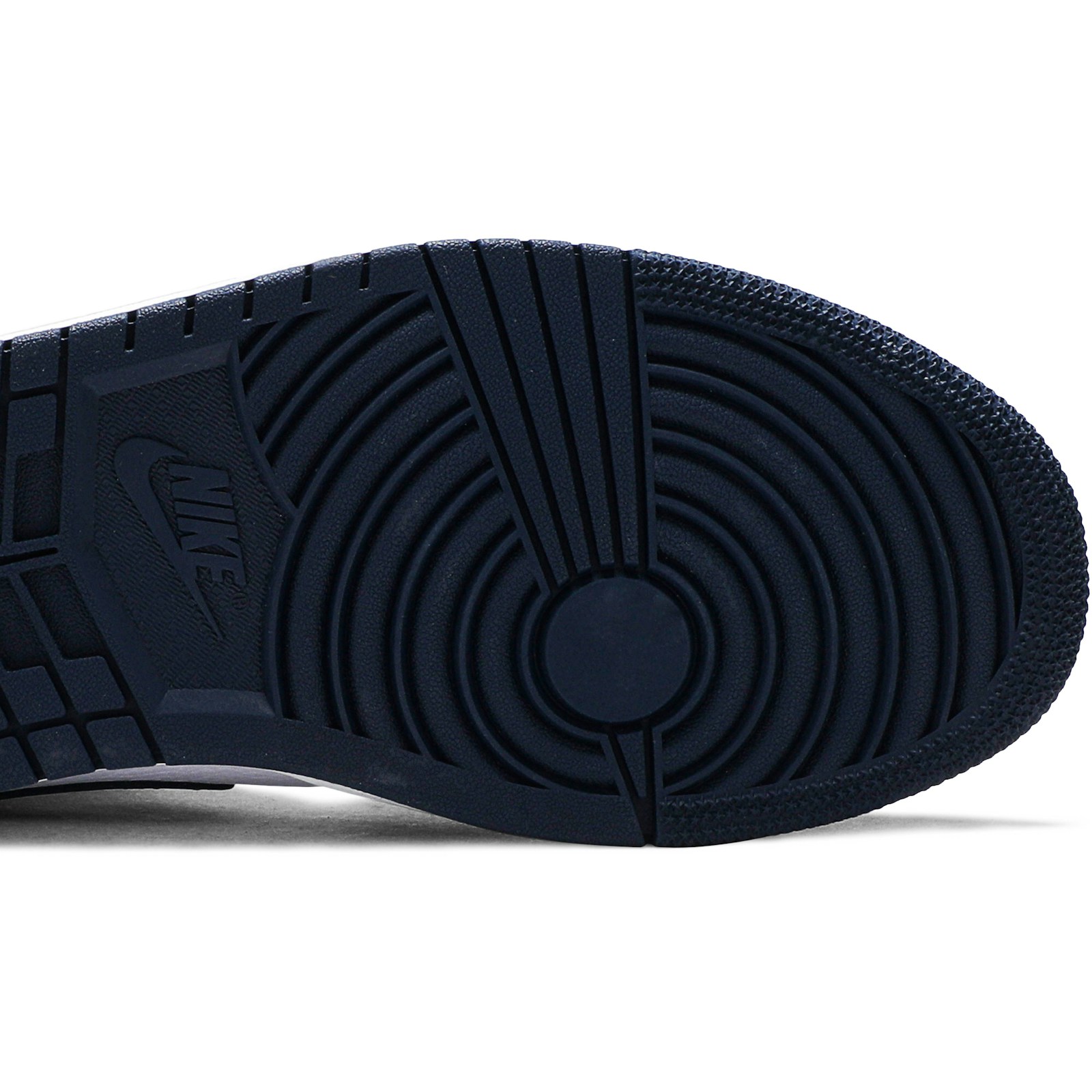 Air Jordan 1 Mid 'Obsidian' 554724-174