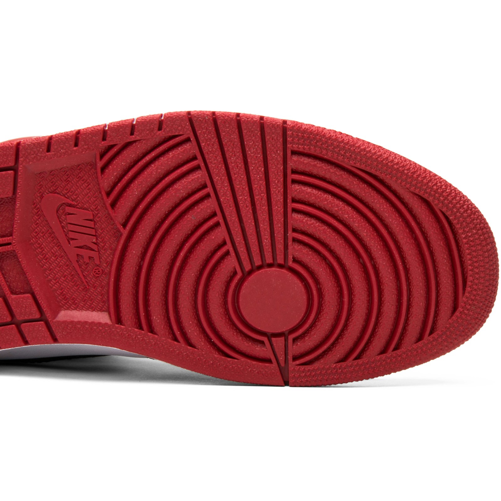 Air Jordan 1 Retro High OG 'Chicago' 2015 555088-101