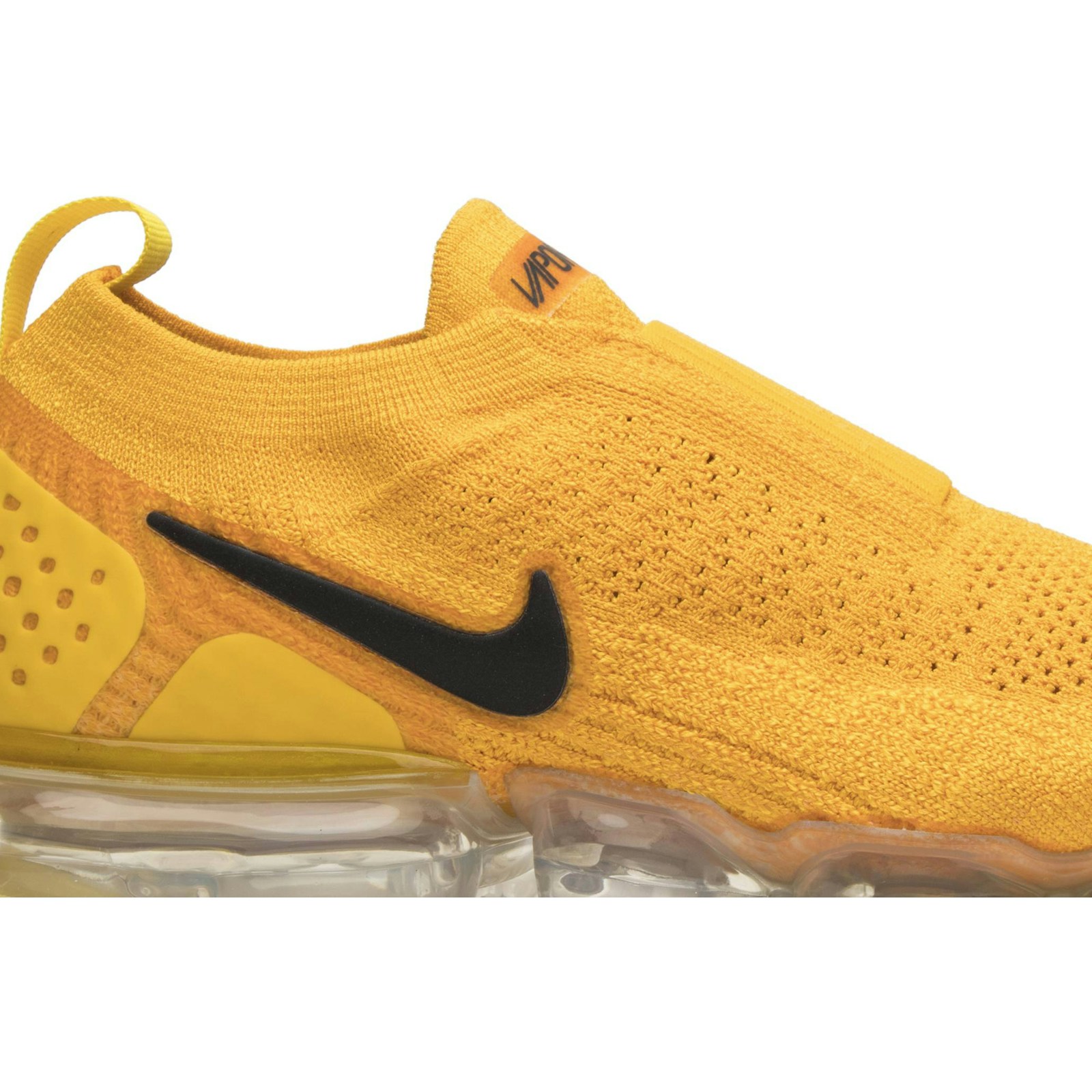 Nike Air VaporMax Moc 2 University Gold AJ6599-700
